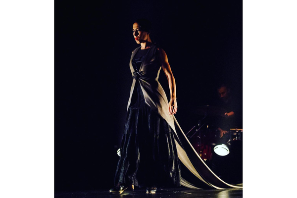 FRAGILIDADES - ANA MORALES