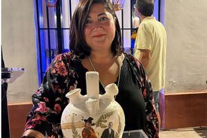 El talento de Marina Ortiz lleva a Morón al cartel de ‘Dame el Búcaro’