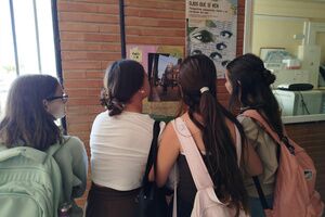 El proyecto busca ofrecer un espacio en el que los adolescentes puedan expresar cómo perciben estos discursos y analizar sus consecuencias