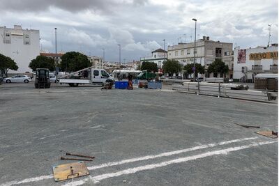 Comienzan los trabajos de montaje de las casetas de la Feria 2026